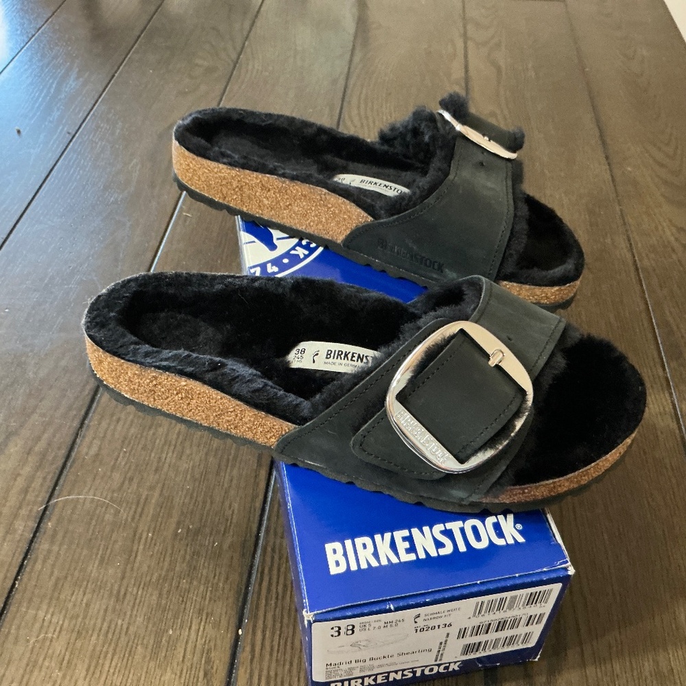 Birkenstock Madrid Big Buckle Shearling, New with box size 38 U.S. 7.5